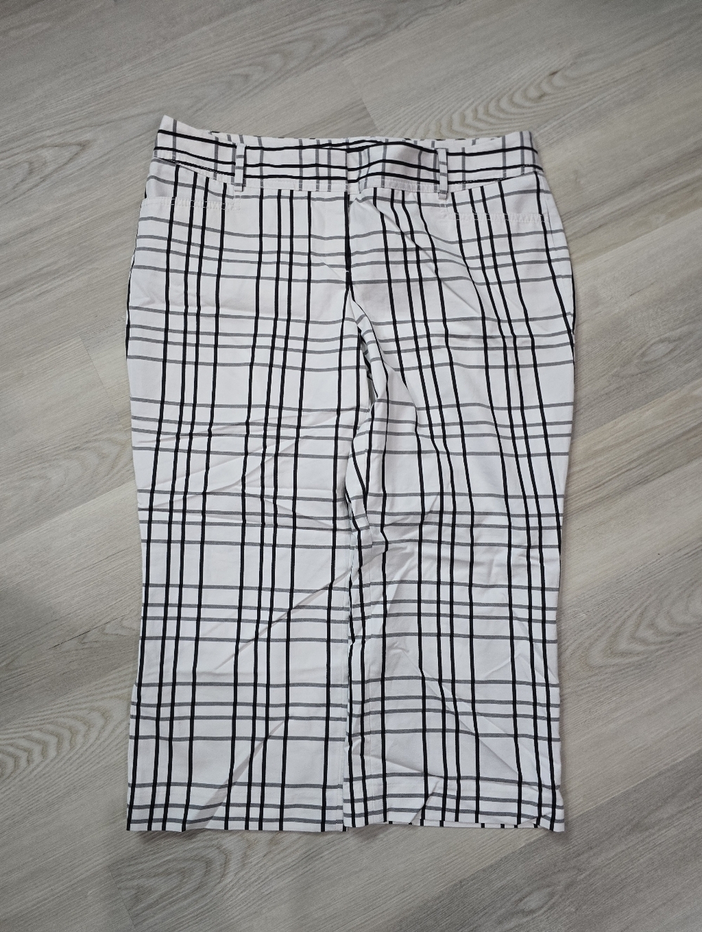 Express Black & White Plaid Dress Pant Capris Women's Size 12